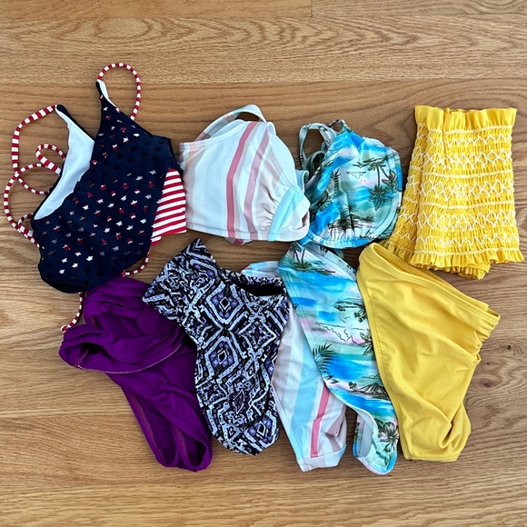*9* Women's Swim Pieces (4 Tops + 5 Bottoms) - Picture 1 of 12